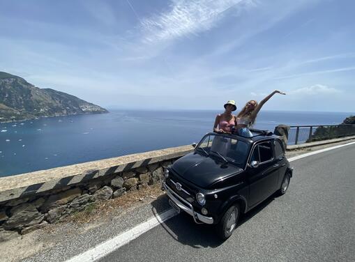 Il vostro servizio fotografico privato in Costiera Amalfitana con auto d'epoca-32