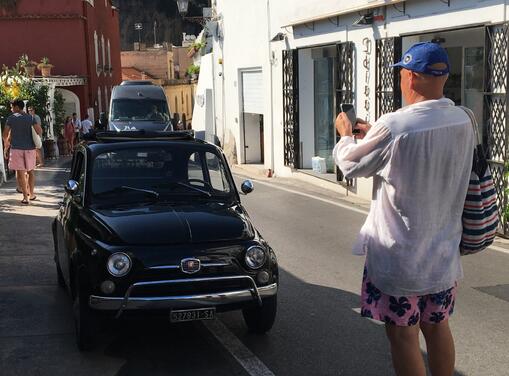 Il vostro servizio fotografico privato in Costiera Amalfitana con auto d'epoca-44