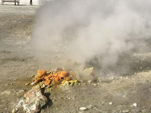 Scopri i Campi Flegrei e la Solfatara-4