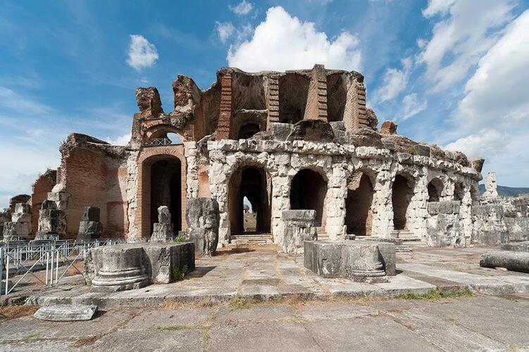 Tour di Spartaco e dei Gladiatori a Capua